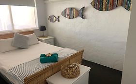 Swell Court Villa